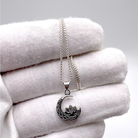 .925 Sterling Silver Moon and Lotus Flower Necklace - Picture 3 of 16
